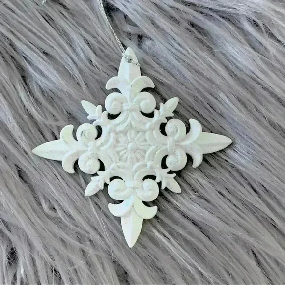 Iridescent White Sparkles Snowflake Ornament NWT - Picture 1 of 4